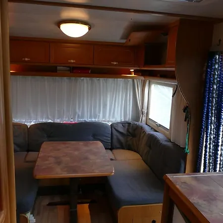 Komfortcaravan Kalazno Exterior photo
